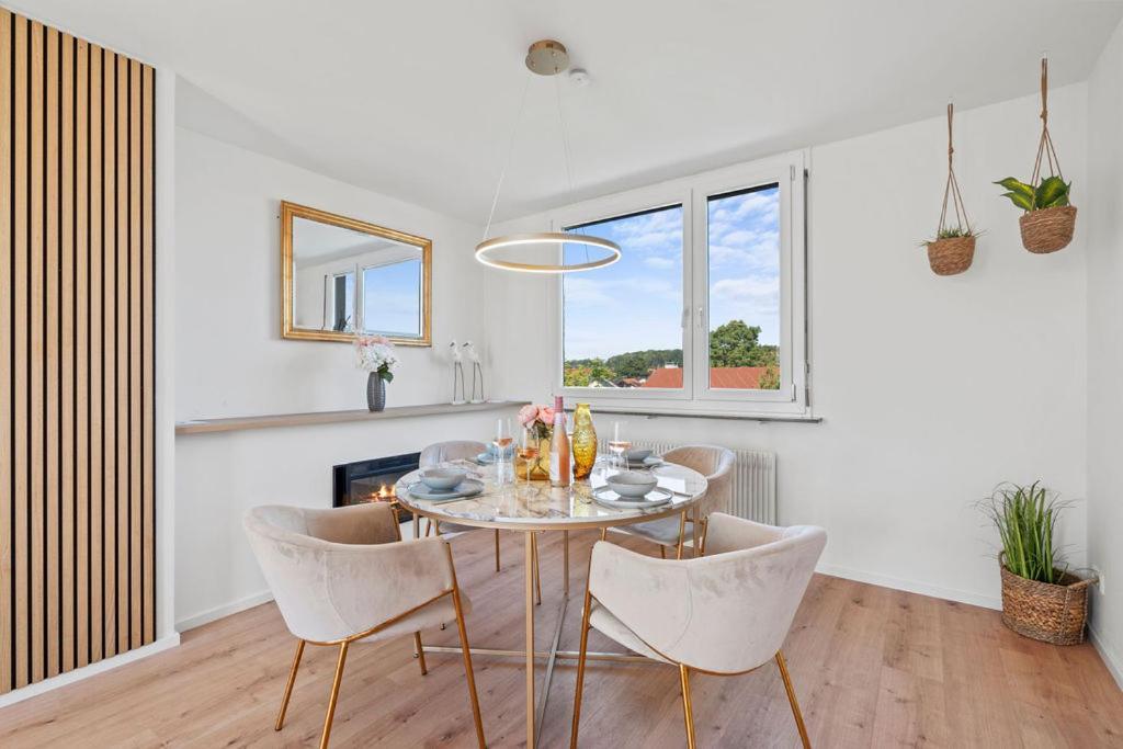 Louises City Penthouse Mit Panorama-Dachterasse Friedrichshafen Extérieur photo
